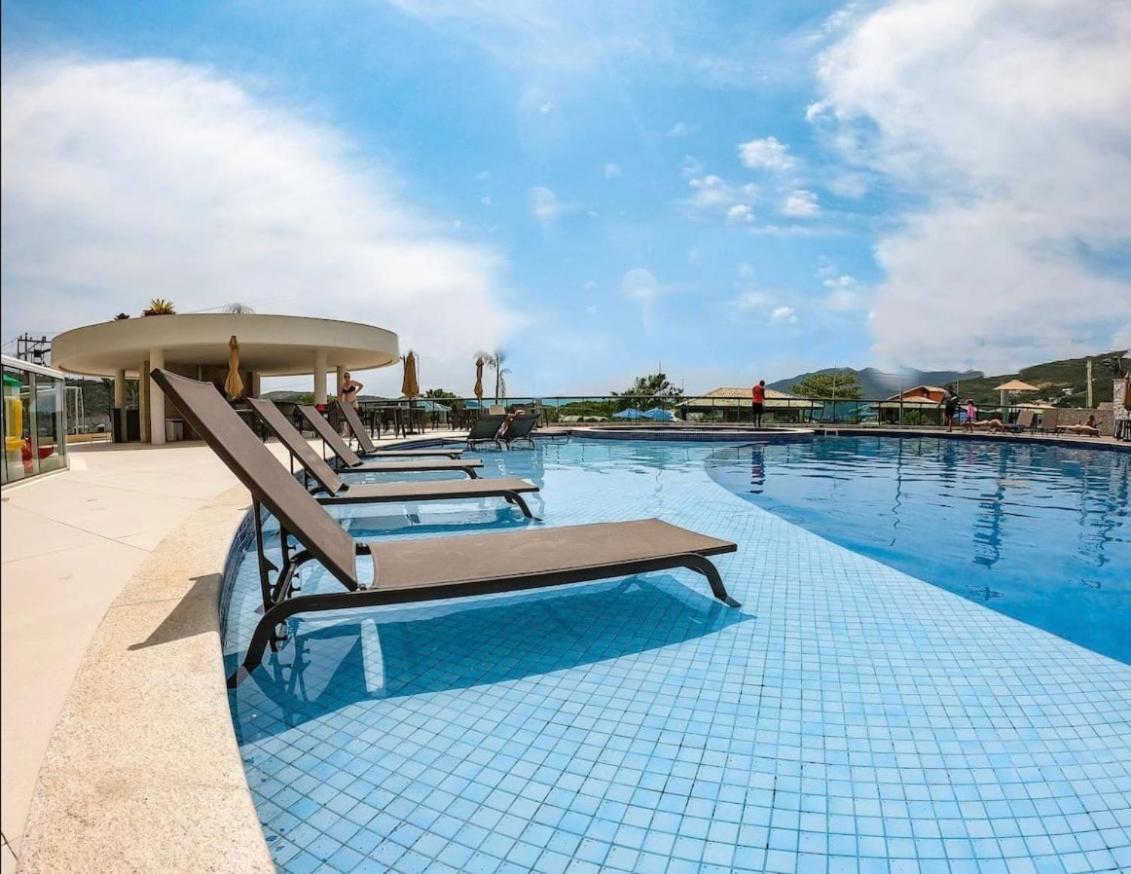 Condominio Novissimo Com Total Estrutura Para Vc 阿拉亚尔-杜卡布 外观 照片
